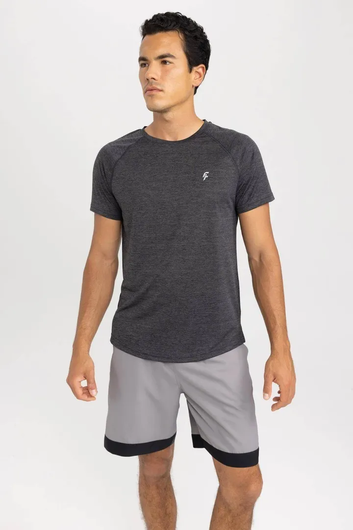 <span class="text-styled__StyledSpan-sc-d280c10c-1 dvOaRP">Defacto< span>تیشرت ورزشی Fit Slim Fit Crew یقه پیراهن ورزشی