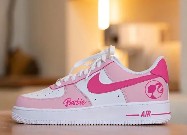 کفش اسپرت  نایک ایرفورس مدل  air force طرح Barbie nike