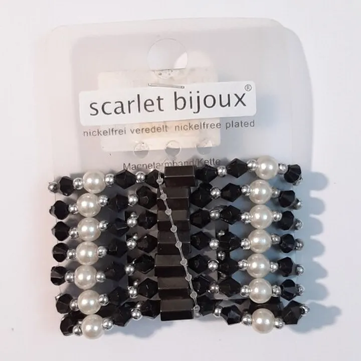 دستبند مگنتی مشکی و سفید زنانه اسکارلت بیژوکس SCARLET BIJOUX آلمان کد 2003 (ارسال رایگان)