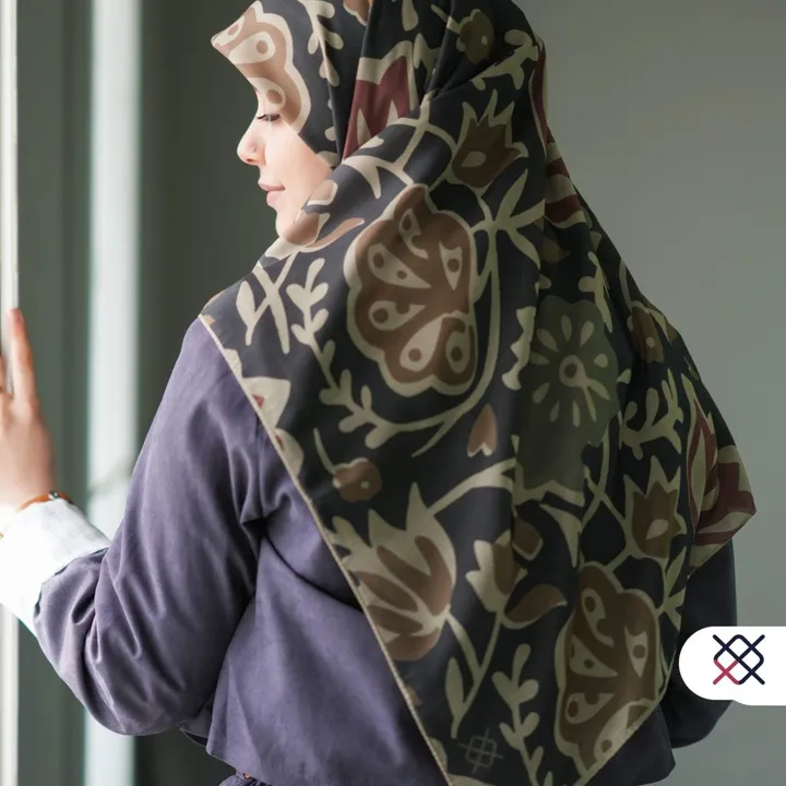 روسری سرودخوان ماشی