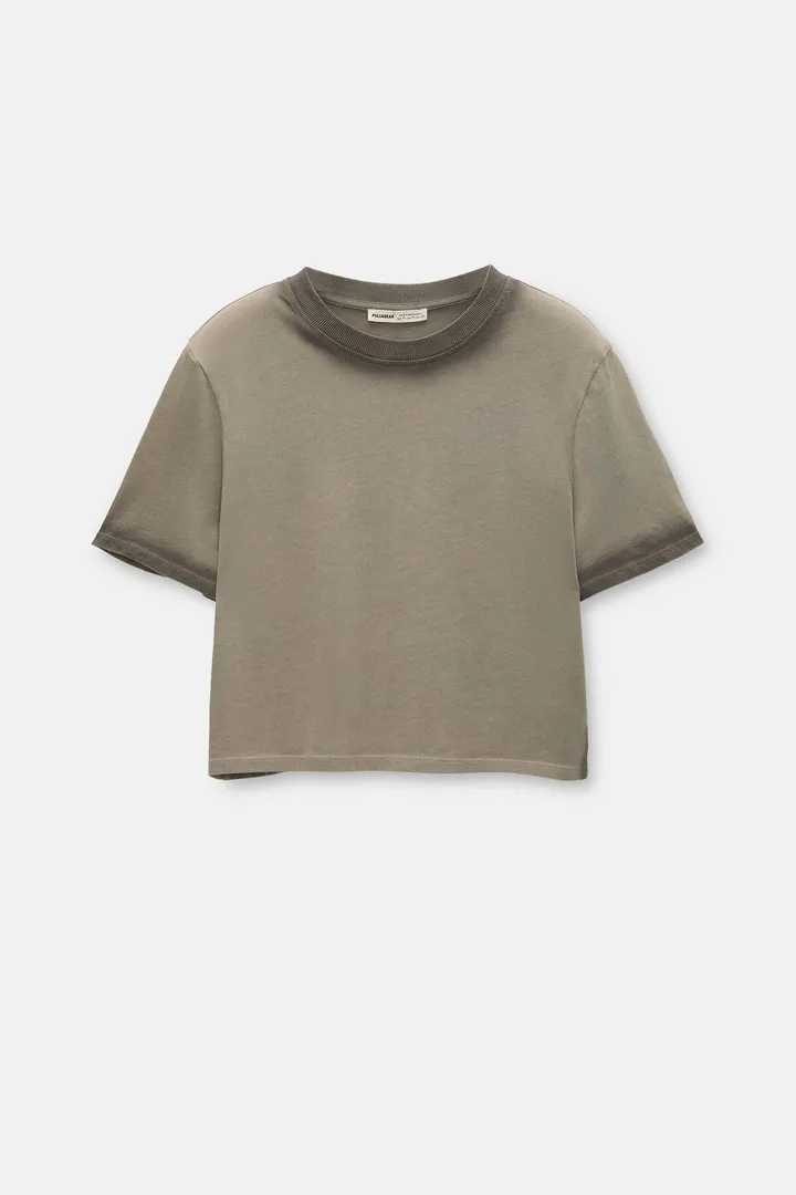 <span class="text-styled__StyledSpan-sc-d280c10c-1 dvOaRP">Pull & Bear< span>تیشرت با آستین کوتاه و جلوه محو شده