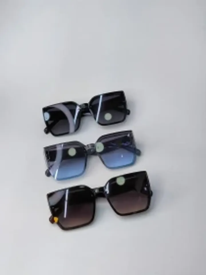 عینک زنانه UV 400 کد 417748