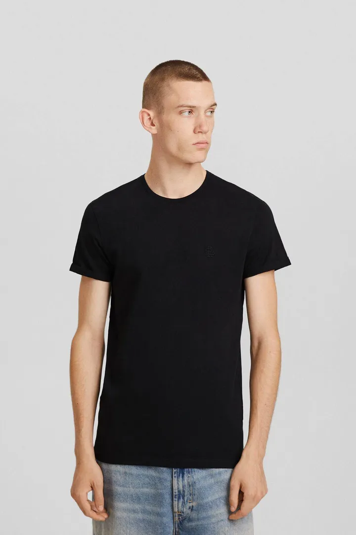 <span class="text-styled__StyledSpan-sc-d280c10c-1 dvOaRP">Bershka< span>تیشرت مناسب ماهیچه آستین کوتاه