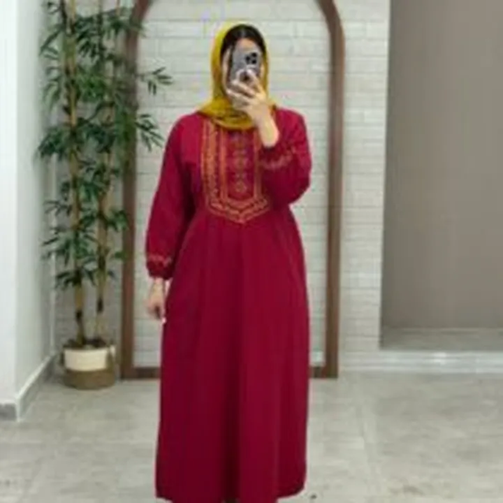 پیراهن گلنار قرمز