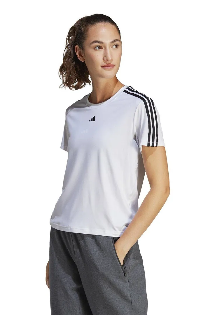 <span class="text-styled__StyledSpan-sc-d280c10c-1 dvOaRP">adidas< span>تیشرت زنانه آستین کوتاه Tr-es 3s T White