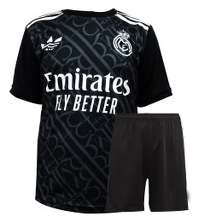 پیراهن و شورت بچگانه سوم رئال مادرید با نام و شماره امباپه Real Madrid Third 2024-25 Kit