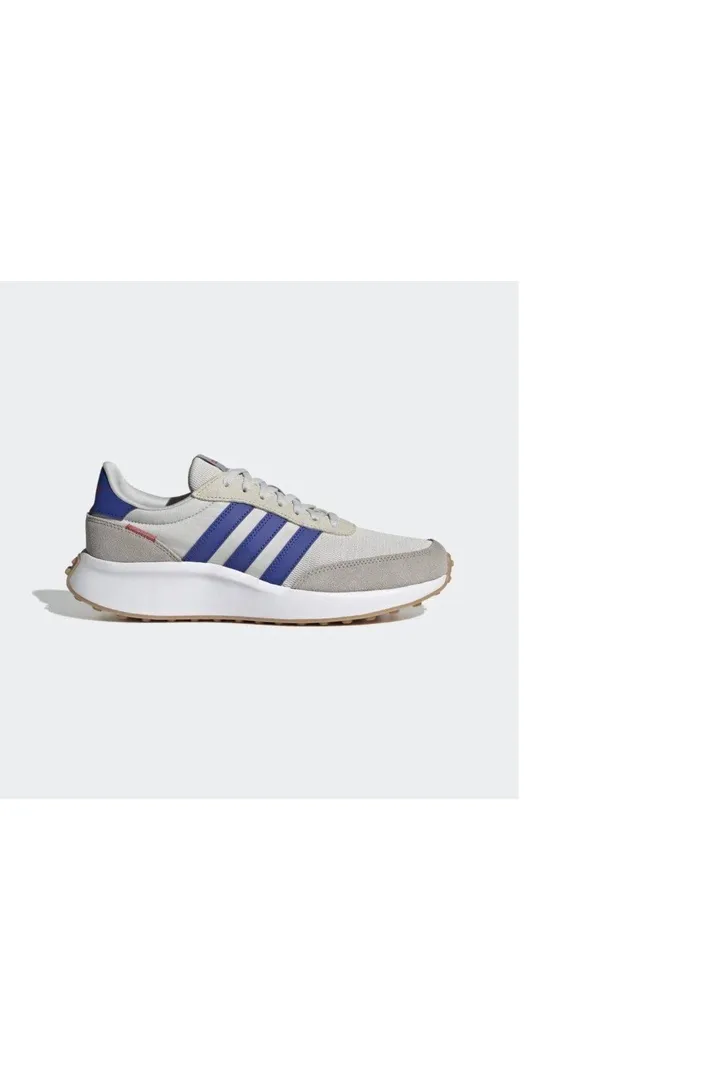 <span class="text-styled__StyledSpan-sc-d280c10c-1 dvOaRP">adidas< span>RUN 70s