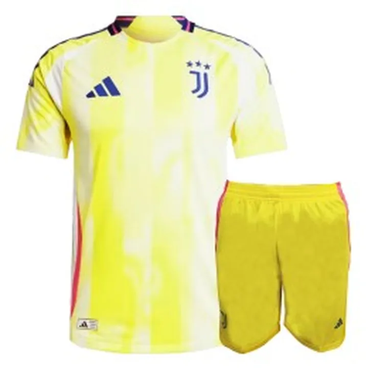 لباس شورت دوم یوونتوس Juventus Away 2024-25 Kit