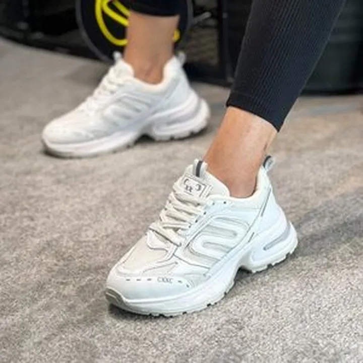 کتونی زنانه کفش اسپرت کیفیت و طراحی عالی پاخور عالی