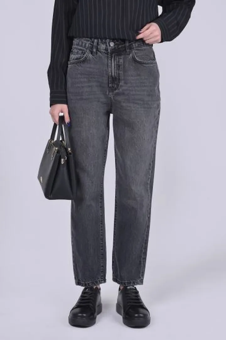 شلوار جین مام