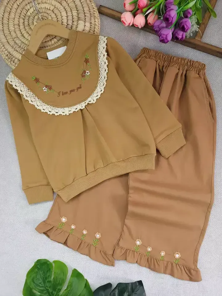 بلوز و شلوار دخترانه بارانا