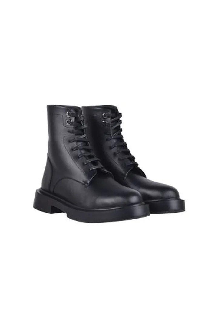 نیم بوت چرم