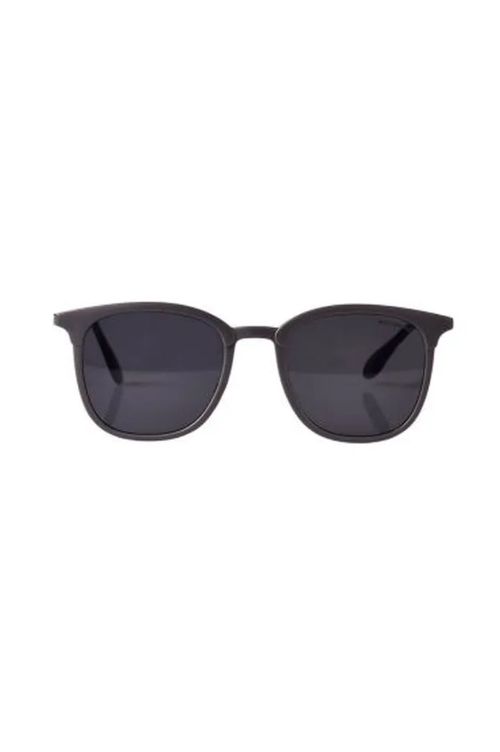 عینکpolarized sunglasses