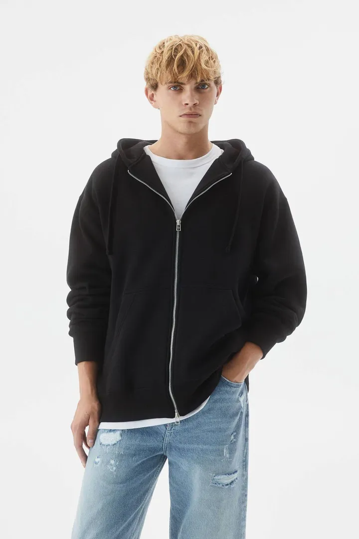 <span class="text-styled__StyledSpan-sc-d280c10c-1 dvOaRP">Pull & Bear< span>سویشرت پایه دار زیپ دار