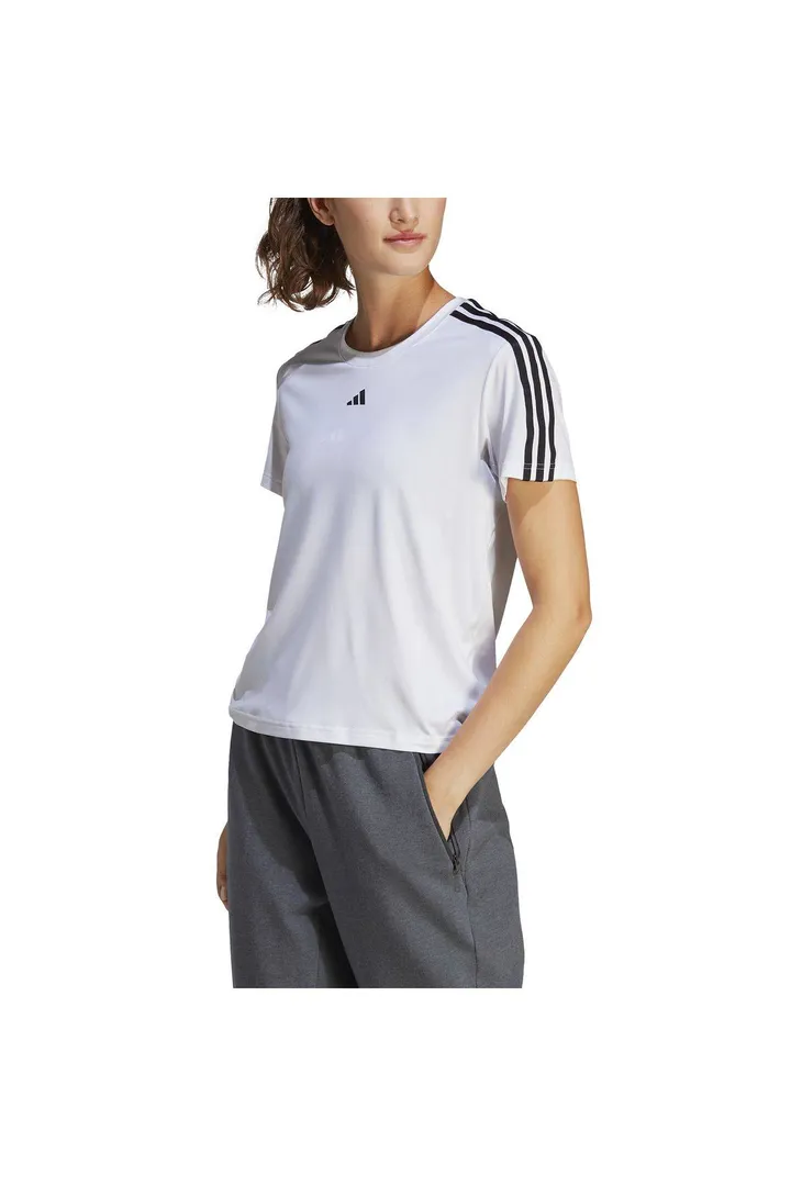 <span class="text-styled__StyledSpan-sc-d280c10c-1 dvOaRP">adidas< span>یقه خدمه سفید ساده - تیشرت زنانه مشکی Ic5040 Tr-es 3s T