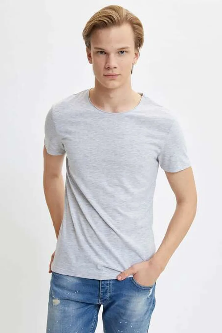 تی شرت آستین کوتاه مردانه دیفکتو