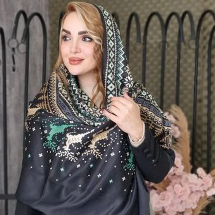 شال پاییزه گوزن ۳۴۶۰۰۱۸۱ ۲
