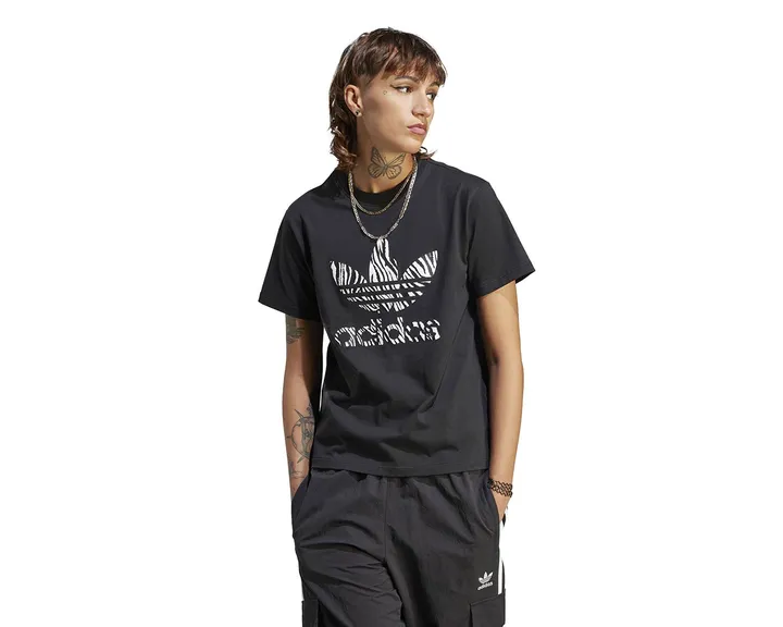 <span class="text-styled__StyledSpan-sc-d280c10c-1 dvOaRP">adidas< span>تیشرت روزانه Animal Tee A