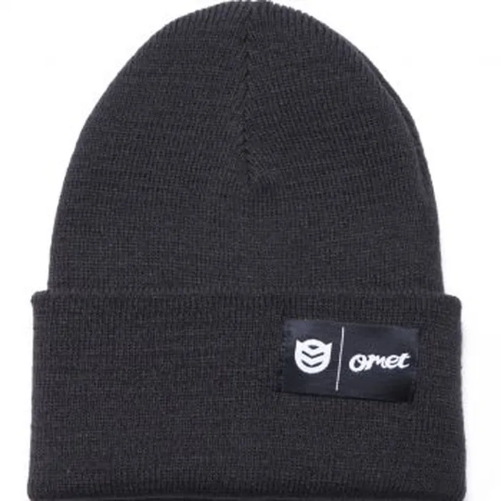 CHARCHOAL BEANIE HAT