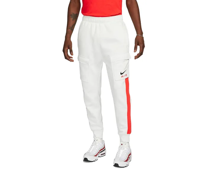 <span class="text-styled__StyledSpan-sc-d280c10c-1 dvOaRP">Nike< span>شلوار گرمکن معمولی M Nsw Sw Air Cargo Pant Flc Bb