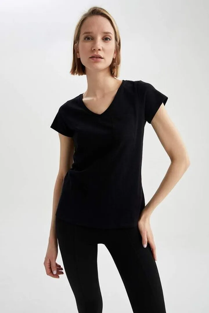 تی شرت آستین کوتاه زنانه دیفکتو