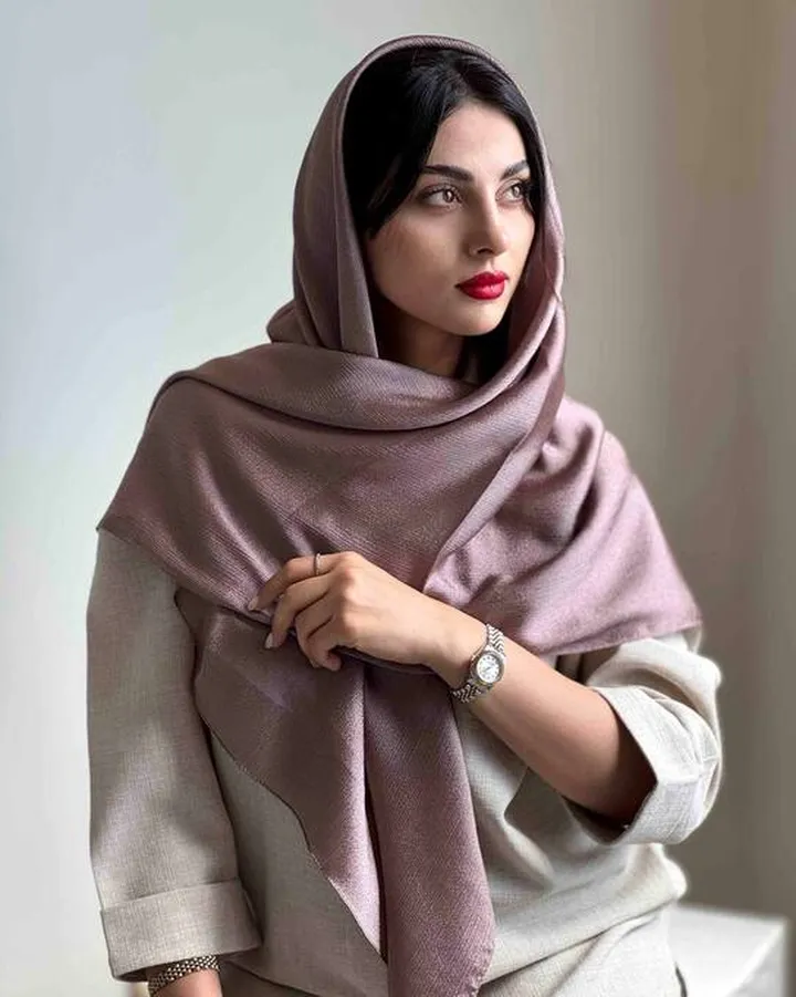 روسری زنانه وستای