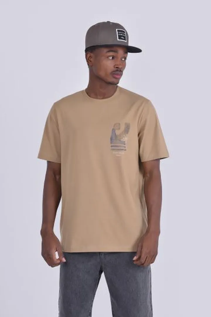 تیشرت آستین کوتاه چاپی