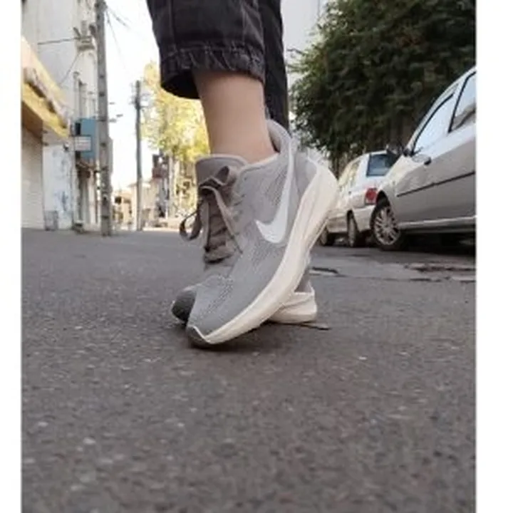 کتونی نایک طوسی ۳۳۰۰۰۱۷۶