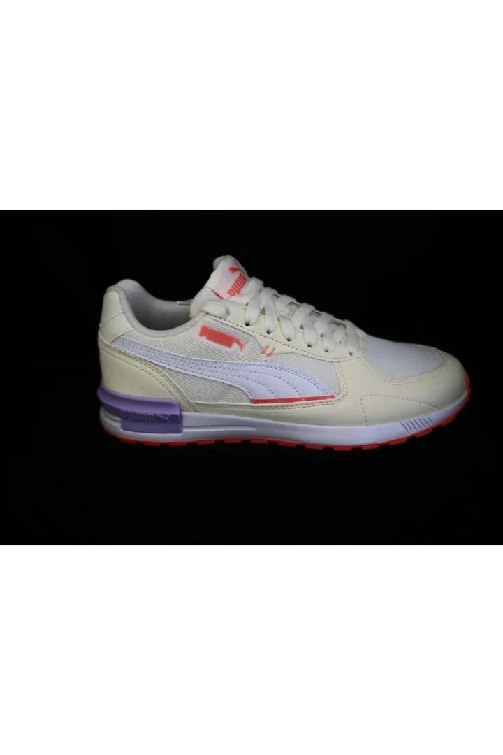 <span class="text-styled__StyledSpan-sc-d280c10c-1 dvOaRP">Puma< span>Graviton Jr Warm White-PUMA White-Strawberry Burst