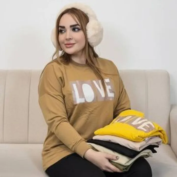 بلوز گلکسی چاپ لاو ۲۶۸۰۰۱۰۶۴