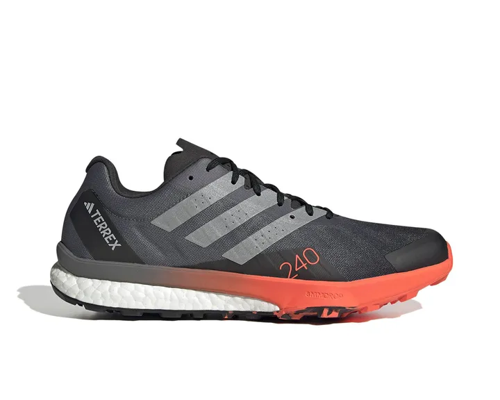 <span class="text-styled__StyledSpan-sc-d280c10c-1 dvOaRP">adidas< span>کفش دویدن دنباله دار Terrex Speed Ultra