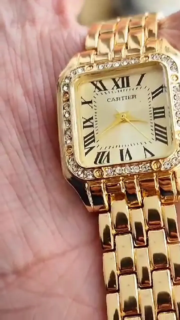 ساعت مچی زنانه قاب نگینی کارتیر CARTIER