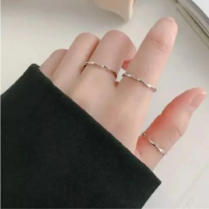 0041. انگشتر نقره مدل پیچک