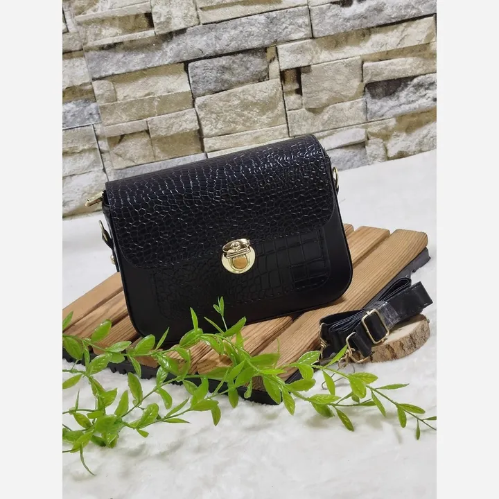 کیف دوشی قفل دار کیف زنانه 