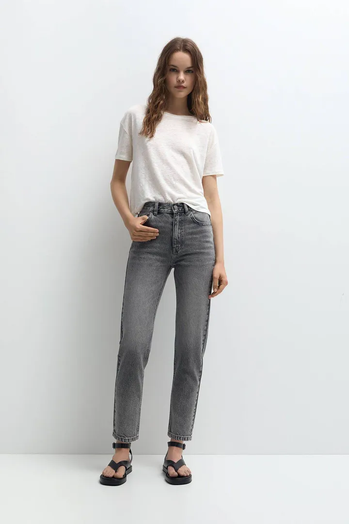 <span class="text-styled__StyledSpan-sc-d280c10c-1 dvOaRP">Pull & Bear< span>شلوار جین مناسب مامان کمر بلند