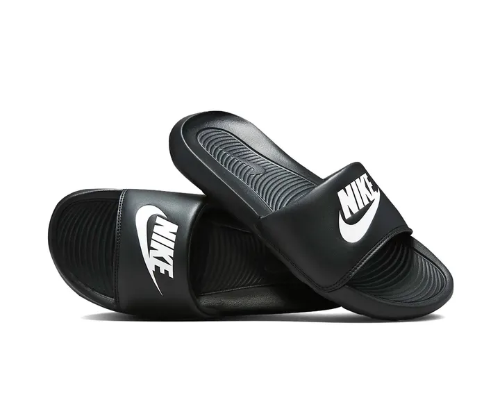 <span class="text-styled__StyledSpan-sc-d280c10c-1 dvOaRP">Nike< span>دمپایی W Victori One Slide