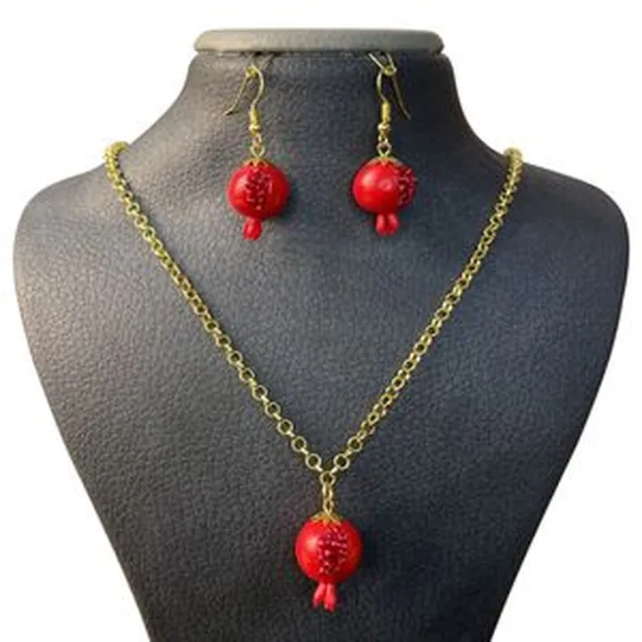 نیم ست زنانه مدل انار یلدا