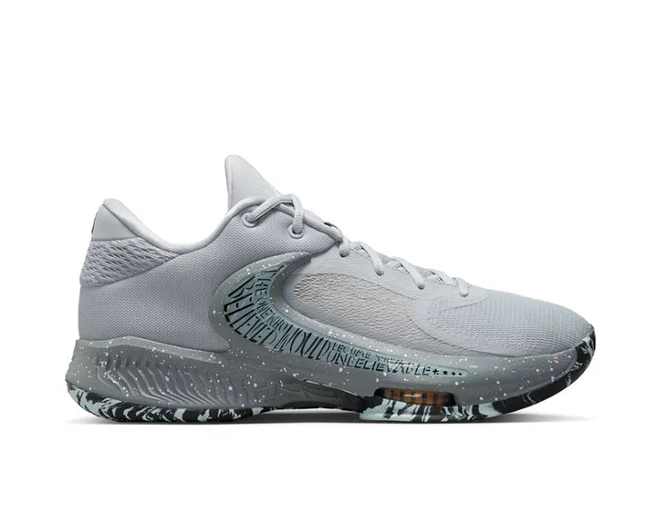 <span class="text-styled__StyledSpan-sc-d280c10c-1 dvOaRP">Nike< span>کفش های بسکتبال Zoom Freak 4