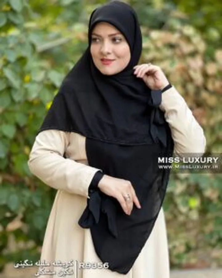 روسری کریشه ملیله نگینی نگین مشکی R9356