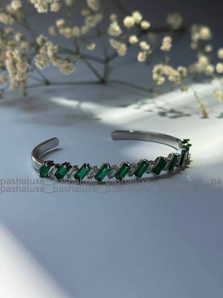 دستبند النگویی دخترانه نگین سبز - رنگ ثابت