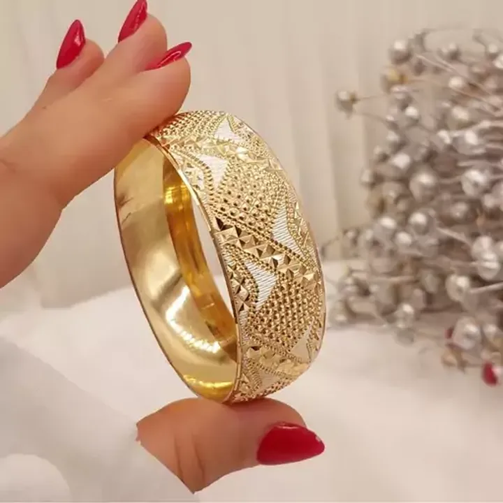 النگو زنانه تکپوش زنانه کد 28 جدید رنگ ثابت 