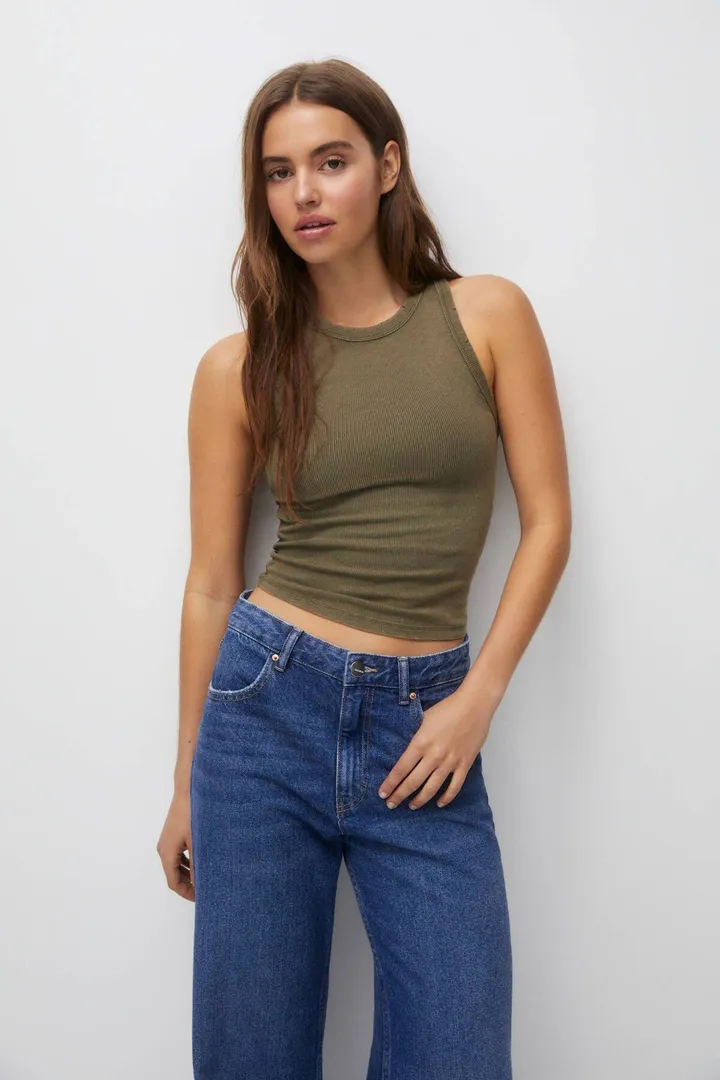 <span class="text-styled__StyledSpan-sc-d280c10c-1 dvOaRP">Pull & Bear< span>تاپ بدون آستین با جلوه محو شده