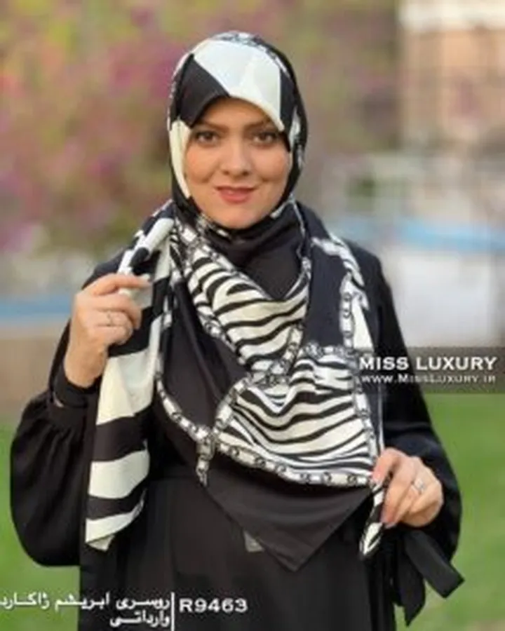 روسری ابریشم ژاکارد وارداتی R9463
