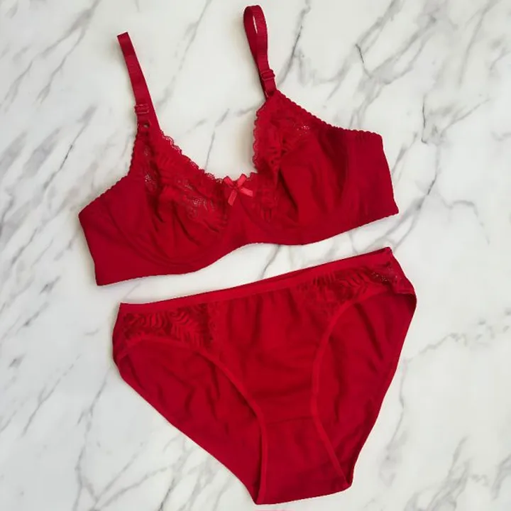 ست شورت و سوتین نخی فنردار yeni804