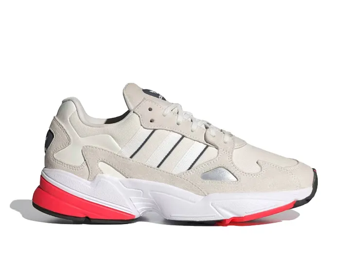 <span class="text-styled__StyledSpan-sc-d280c10c-1 dvOaRP">adidas< span>کفش های روزانه Falcon W