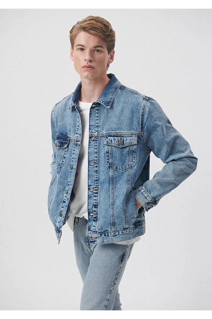 <span class="text-styled__StyledSpan-sc-d280c10c-1 dvOaRP">Mavi< span>Ray Authentic College Jean Jacket Oversize   Wide Cut -85373