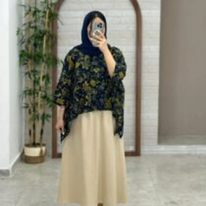 کراپ سایه سورمه ای گل زیتونی