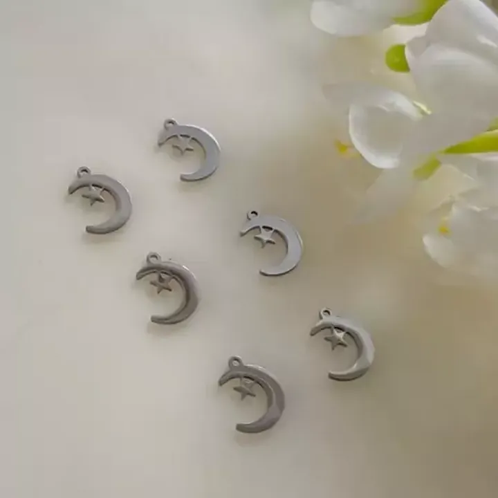 پلاک استیل آویز ساعتی طرح ماه و ستاره 1(فروش محصول بصورت دونه ای میباشد)
