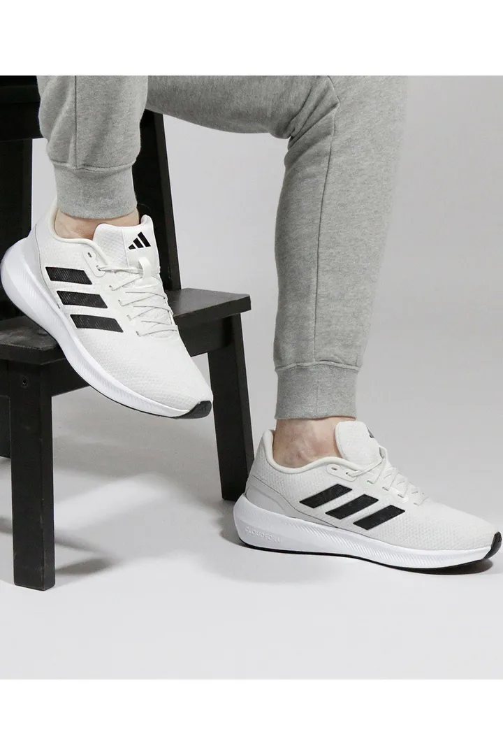 <span class="text-styled__StyledSpan-sc-d280c10c-1 dvOaRP">adidas< span>کفش دویدن مردانه Runfalcon 3.0 Hp7544