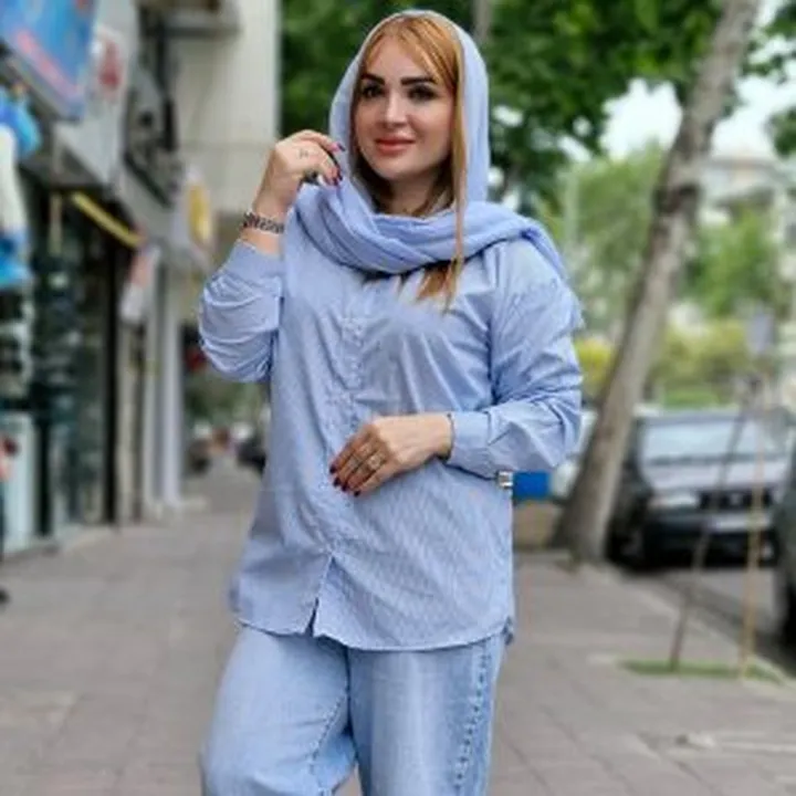 شومیز راه راه ساده ۲۴۹۰۰۵۶۸